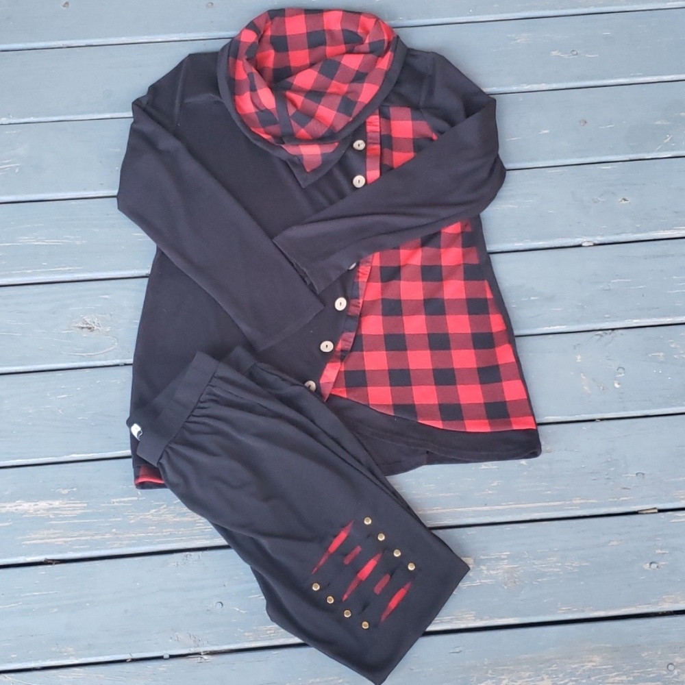 2 piece sweater and matching pants outfit